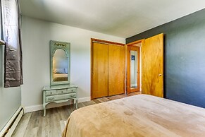 Indian Lake Vacation Rental w/ Fire Pit & Sauna