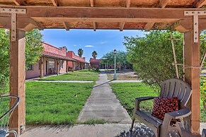 Cozy & Relaxing Eloy Apartment w/ Pool Access