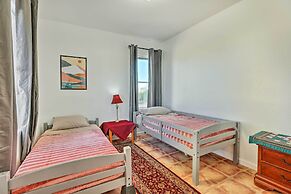 Cozy & Relaxing Eloy Apartment w/ Pool Access