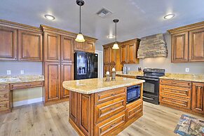 Gilbert Group Getaway: 3 Mi to Dtwn