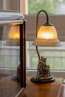 Elegant Warsaw Apartment by Renters