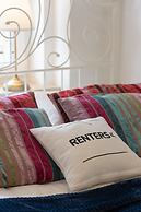 Elegant Warsaw Apartment by Renters