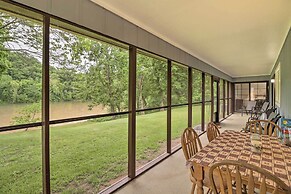 Norfork Getaway: Walk in White River Access!