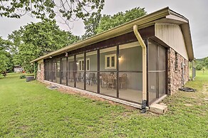 Norfork Getaway: Walk in White River Access!