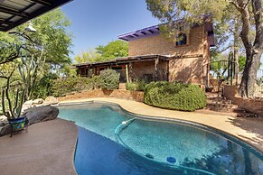 Eclectic Tucson Home 2 Mi to Saguaro National Park
