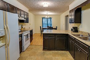Fayetteville Vacation Rental w/ Yard!