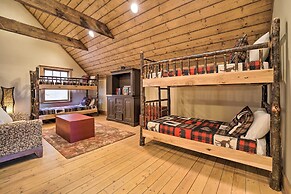 Mtn-view Cabin: Deck, Grill & Fire Pit in Franklin