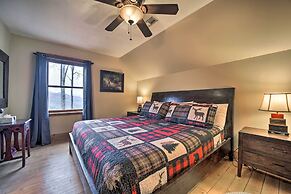 Mtn-view Cabin: Deck, Grill & Fire Pit in Franklin