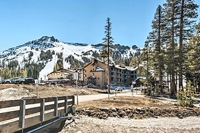 Walk to Ski Lift & Village: Lovely Kirkwood Condo!