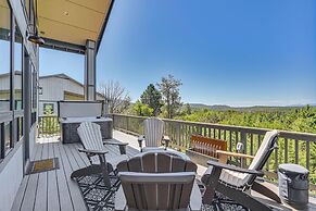 Views & Hot Tub: 'pineberry Modern' Luxury Home
