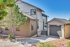 Views & Hot Tub: 'pineberry Modern' Luxury Home