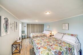 Big Pine Island Lake Cottage w/ Boat Dock & Kayaks