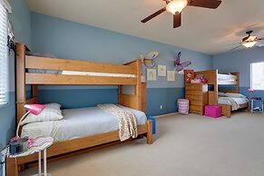 Maricopa Desert Oasis: Fenced Yard w/ Hot Tub