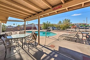 1 Mi to Lake Havasu: Home w/ Pool