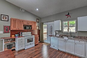 Mt Juliet Getaway w/ Yard: 22 Mi to Nashville