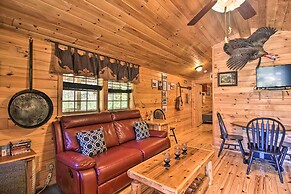 Parsons Semper Fi Cabin w/ Fire Pit!