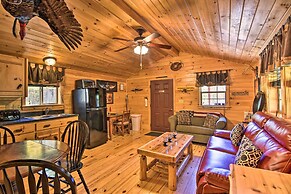 Parsons Semper Fi Cabin w/ Fire Pit!
