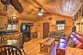 Parsons Semper Fi Cabin w/ Fire Pit!