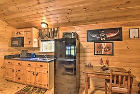 Parsons Semper Fi Cabin w/ Fire Pit!
