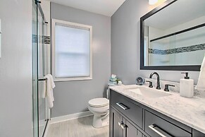 Pet-friendly Uptown Normal Home: Steps to ISU