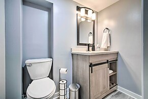 Pet-friendly Uptown Normal Home: Steps to ISU