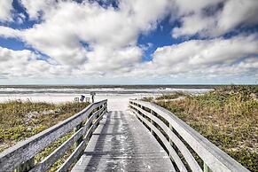 Waterfront Condo w/ Water Park, Walk to the Beach!