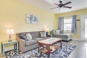 Waterfront Condo w/ Water Park, Walk to the Beach!