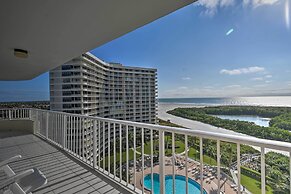 Cozy Coastal Condo w/ Pool Access: Steps to Beach!