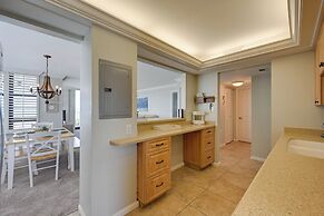 Cozy Coastal Condo w/ Pool Access: Steps to Beach!