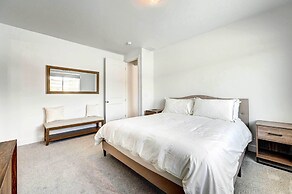 12 Mi to Dtwn Flagstaff: Spacious Bellemont Home!