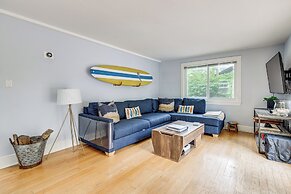 Hamptons Vacation Rental w/ Seasonal Pool!