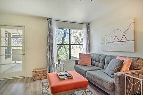 Mountain-view Tucson Condo w/ Outdoor Pools!
