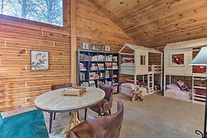 Luxe Riverfront Lodge: Group Wine and Ski Retreats