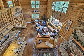 Luxe Riverfront Lodge: Group Wine and Ski Retreats