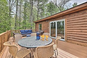 Luxe Riverfront Lodge: Group Wine and Ski Retreats