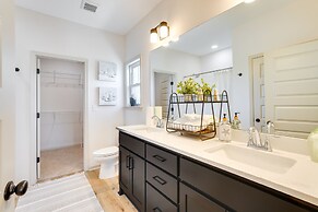 Panama City Vacation Rental - 6 Mi to Downtown!