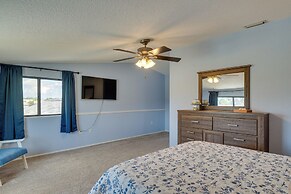 Port Charlotte Vacation Rental: Screened-in Lanai!