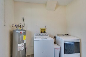 Port Charlotte Vacation Rental: Screened-in Lanai!