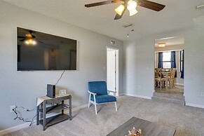 Port Charlotte Vacation Rental: Screened-in Lanai!