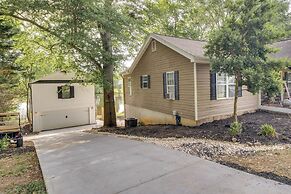 Peaceful Waterfront Studio 16 Mi to Greenville!