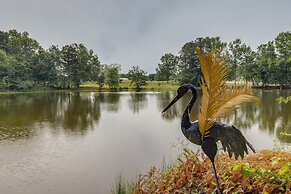 Peaceful Waterfront Studio 16 Mi to Greenville!