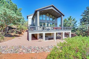 Hot Tub + Deck: Mtn-view Pine Getaway!