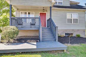 Taylorsville Lake Cottage Rental w/ Hot Tub!