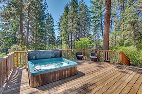 Remote Escape: Peaceful Cabin Near Naches River