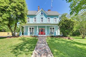 Historic Home With Yard Near High Point University