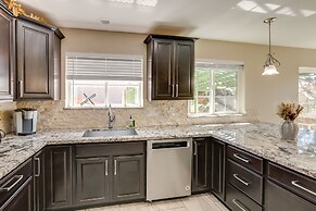 Charming Reno Vacation Rental ~ 3 Mi to Casinos!