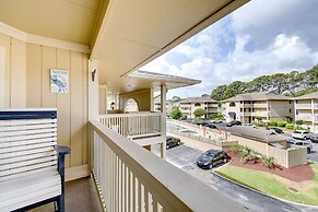 Balcony, Pool & Hot Tub: Little River Condo!