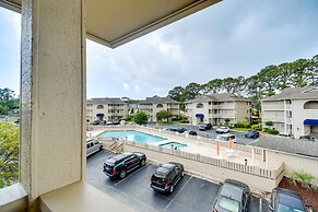 Balcony, Pool & Hot Tub: Little River Condo!