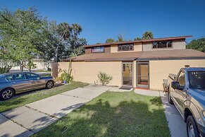 Breezy Cape Canaveral Townhome ~ 1 Mi to Beach!