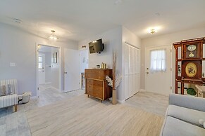 10 Mi to Dtwn Phoenix: Studio w/ Outdoor Kitchen!